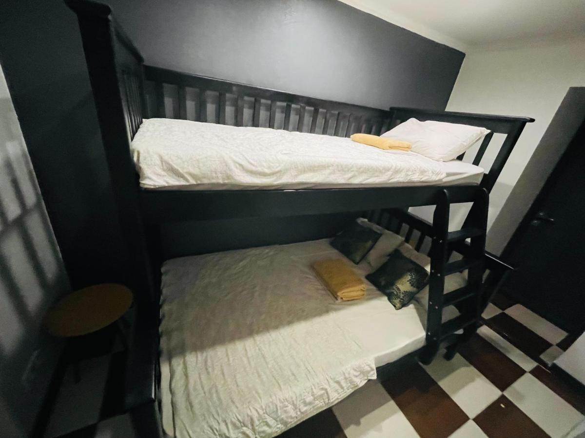 Le Reve City Hostel Odessa Zewnętrze zdjęcie